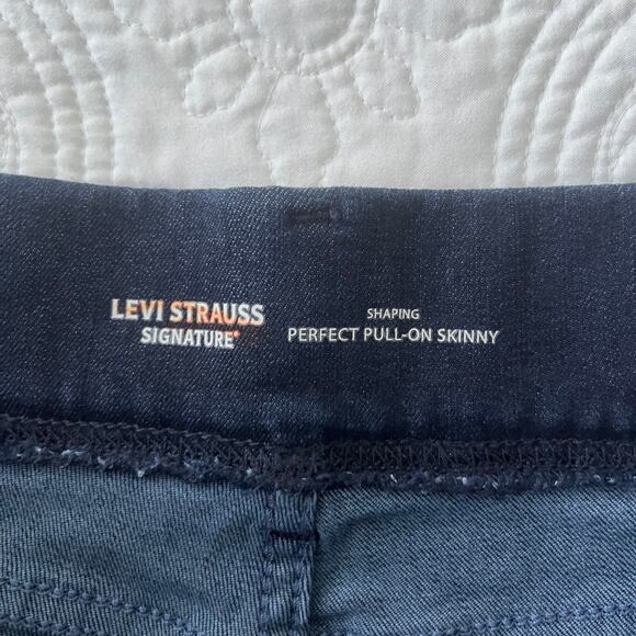 Levi's Shaping Perfect Pull On Skinny Super Stretch Jegging 16 NWT - Picture 6 of 8